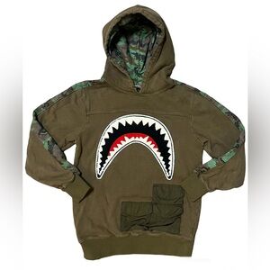 HUDSON OUTERWEAR Shark Hoodie Sweatshirt Kids Youth Large Camouflage Green Camo